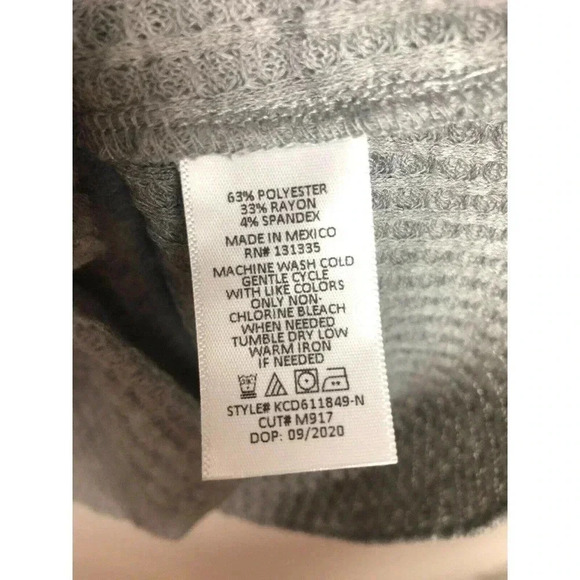 Socialite Womens Size Large Cardigan Top Button Front Ribbed Cropped Gray - Picture 4 of 4